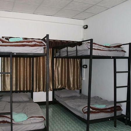 Family Home 2 Chiangmai (Adults Only) 清邁 外观 照片
