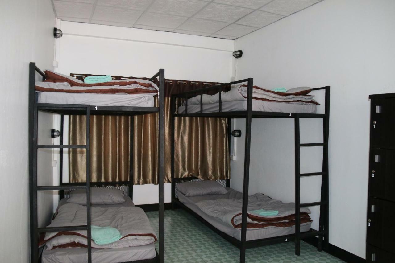 Family Home 2 Chiangmai (Adults Only) 清邁 外观 照片