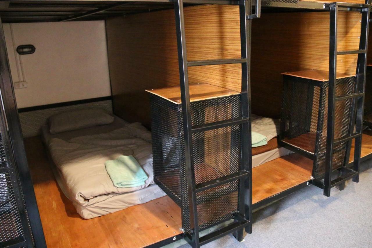 Family Home 2 Chiangmai (Adults Only) 清邁 外观 照片